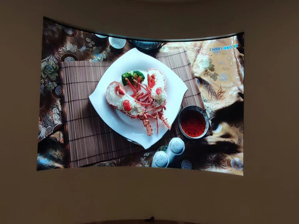临河室内P2.5弧形LED屏